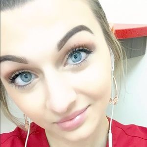 Meet your Posher, Christine